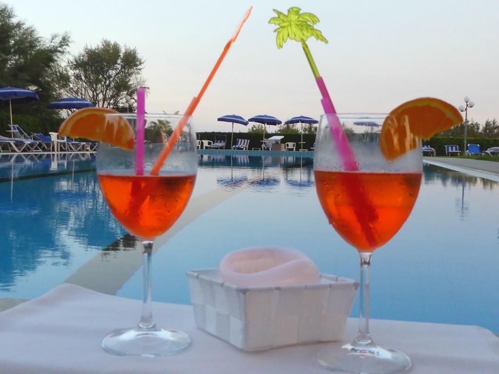 Hotel King Lido di Jesolo Bagian luar foto