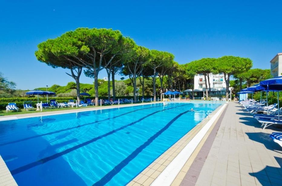 Hotel King Lido di Jesolo Bagian luar foto