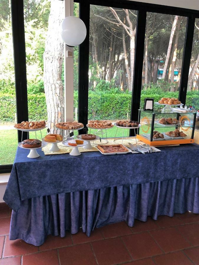 Hotel King Lido di Jesolo Bagian luar foto